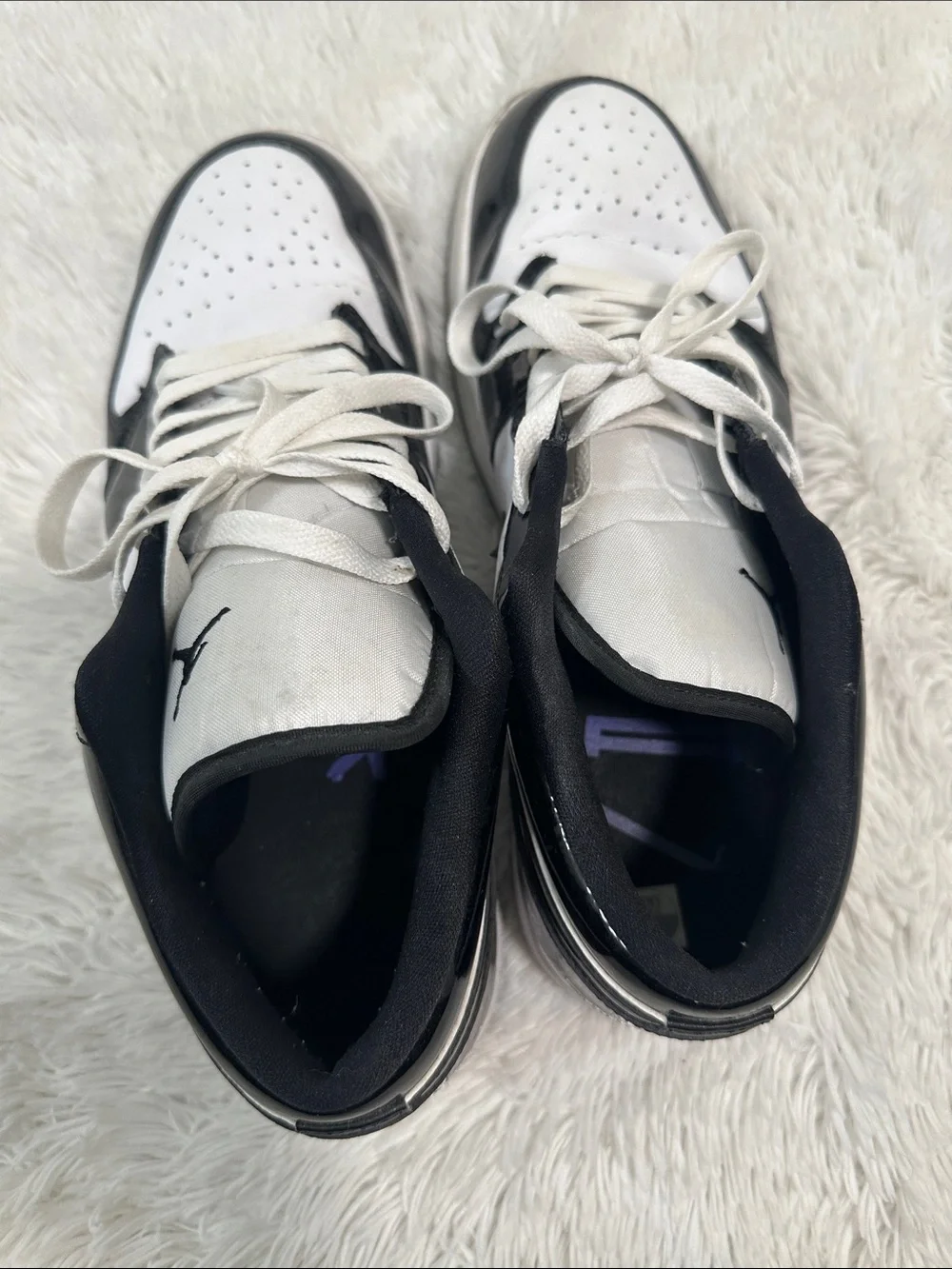 ❤️ Jordan 1 Low SE Concord Shoe